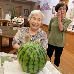 夏の醍醐味③、スイカ割り♪